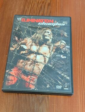 WWE Elimination Chamber 2011 DVD